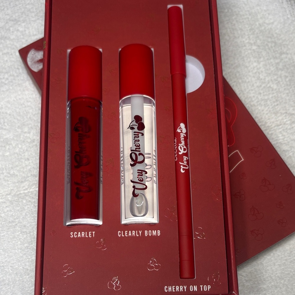 Scarlet Lip Trio